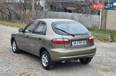 Седан Daewoo Lanos 2004 в Днепре