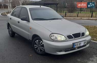 Седан Daewoo Lanos 2003 в Дніпрі