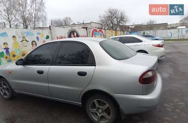 Седан Daewoo Lanos 2004 в Кременчуці