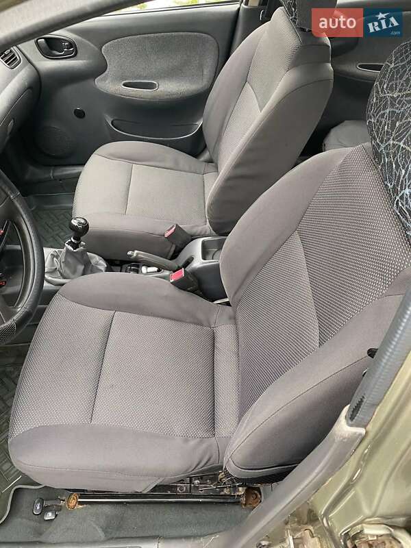 Седан Daewoo Lanos 2006 в Борзне