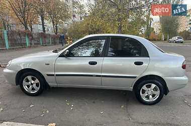 Седан Daewoo Lanos 2004 в Кривому Розі