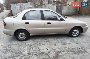 Седан Daewoo Lanos 2008 в Києві