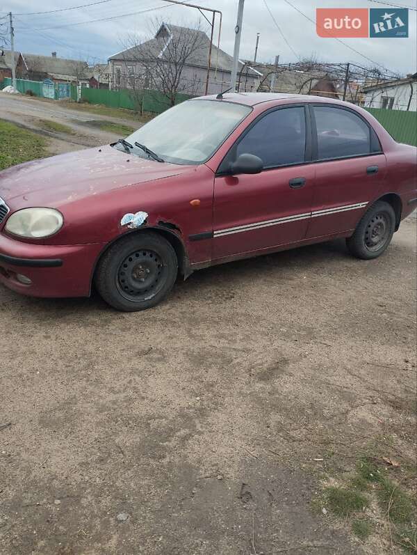 Седан Daewoo Lanos 2002 в Первомайске