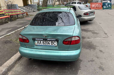 Седан Daewoo Lanos 1998 в Києві