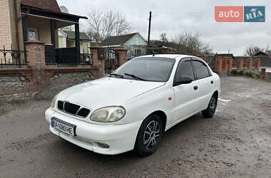 Седан Daewoo Lanos 2004 в Умані