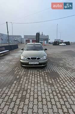 Седан Daewoo Lanos 2007 в Хусті