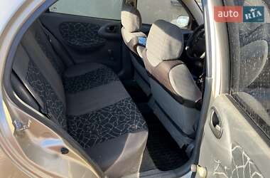 Седан Daewoo Lanos 2004 в Королеве