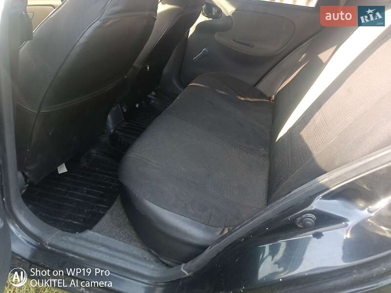 Седан Daewoo Lanos 2008 в Тальному