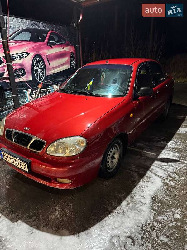 Седан Daewoo Lanos 2008 в Коростене