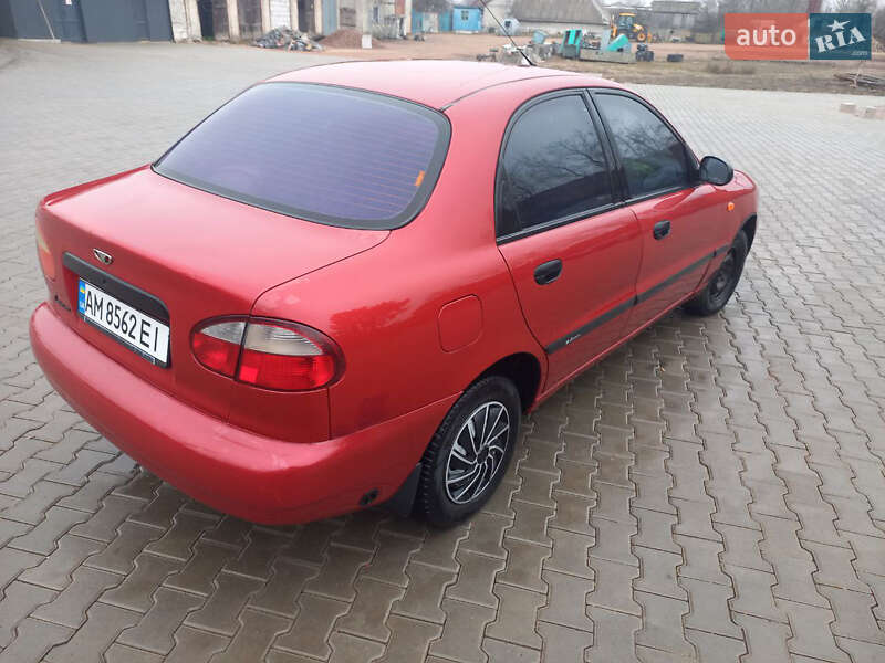 Седан Daewoo Lanos 2008 в 