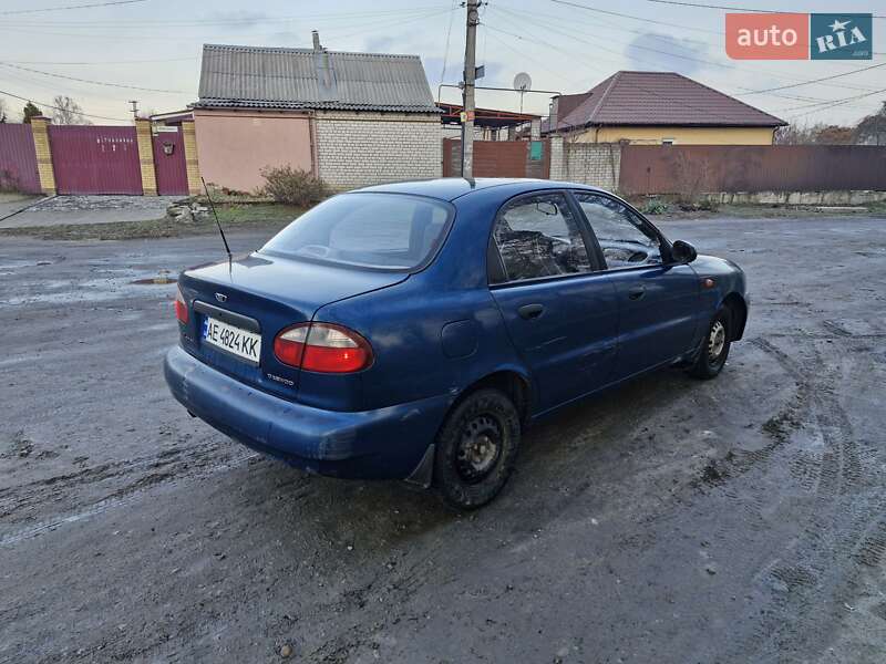 Седан Daewoo Lanos 2002 в Києві