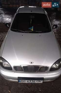 Седан Daewoo Lanos 2003 в Лозовой