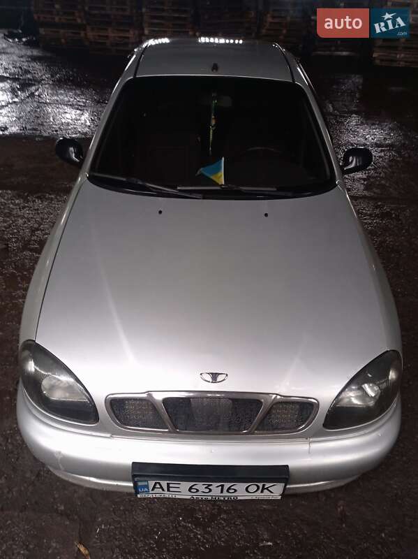 Седан Daewoo Lanos 2003 в Лозовой