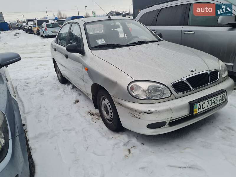 Седан Daewoo Lanos 2005 в Луцьку