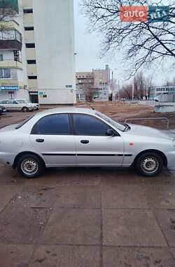 Седан Daewoo Lanos 2003 в Харкові