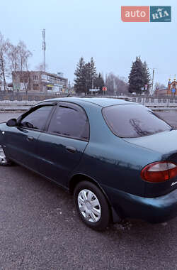 Седан Daewoo Lanos 2004 в Первомайську