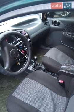 Седан Daewoo Lanos 2002 в Бучі