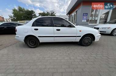 Седан Daewoo Lanos 2009 в Миколаєві