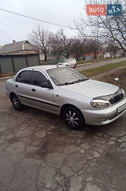 Седан Daewoo Lanos 2007 в Новгородці