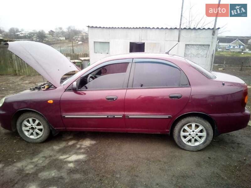 Седан Daewoo Lanos 2005 в Гайвороні