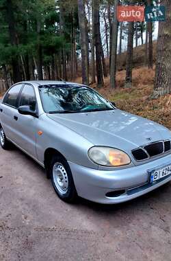 Седан Daewoo Lanos 2005 в Тростянце