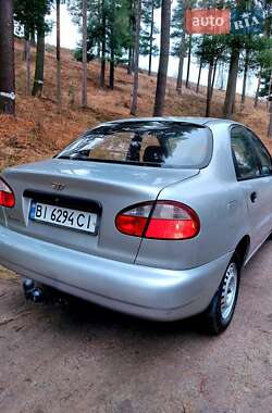 Седан Daewoo Lanos 2005 в Тростянце