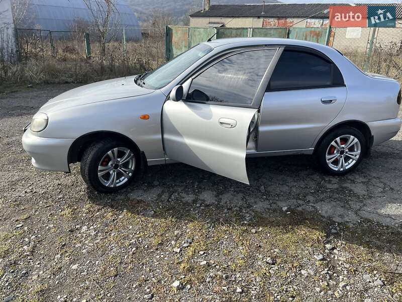 Седан Daewoo Lanos 2007 в Ужгороде
