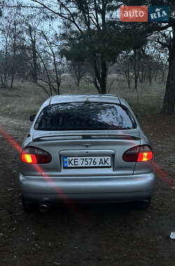 Седан Daewoo Lanos 2001 в 