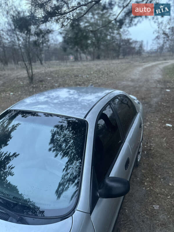 Седан Daewoo Lanos 2001 в Днепре