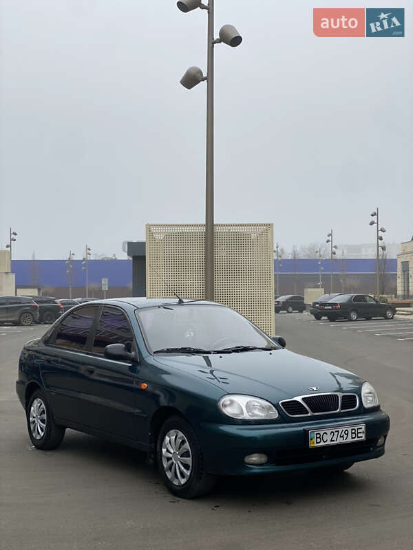 Седан Daewoo Lanos 2006 в Умані