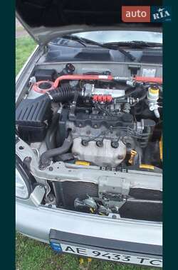 Седан Daewoo Lanos 2004 в 