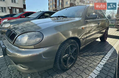 Седан Daewoo Lanos 2004 в Одессе