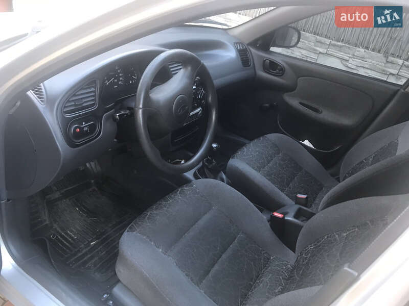 Седан Daewoo Lanos 2006 в Ужгороде