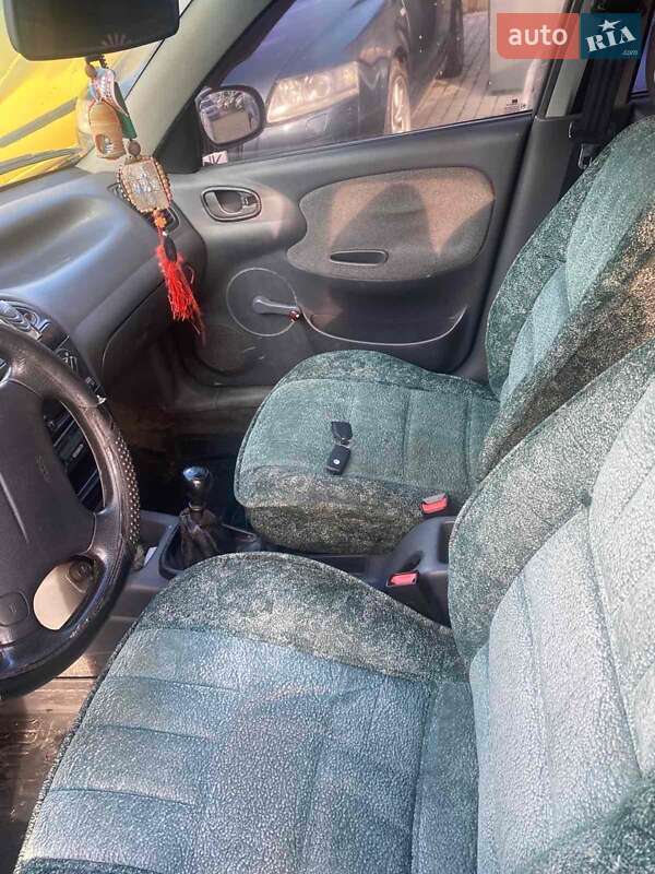 Седан Daewoo Lanos 2006 в Тячеве