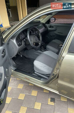 Седан Daewoo Lanos 2004 в 
