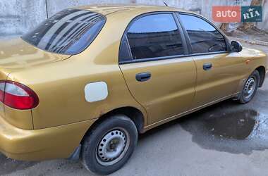 Седан Daewoo Lanos 2003 в Києві