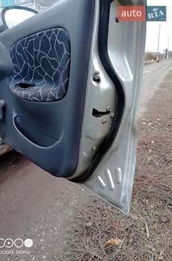 Седан Daewoo Lanos 2002 в 