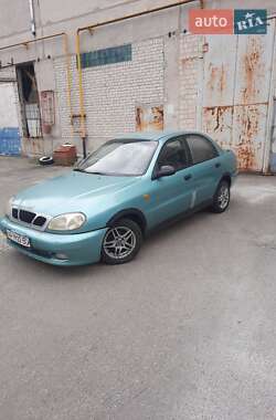 Седан Daewoo Lanos 1998 в Запоріжжі