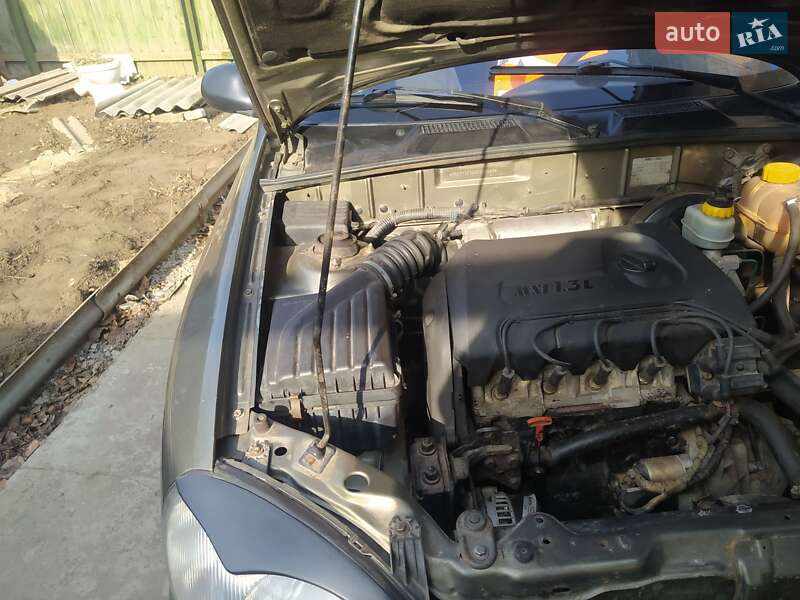 Седан Daewoo Lanos 2004 в Краматорске