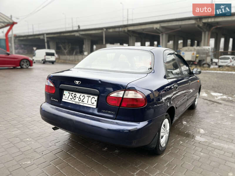 Седан Daewoo Lanos 2003 в Львове