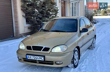 Седан Daewoo Lanos 2003 в Киеве