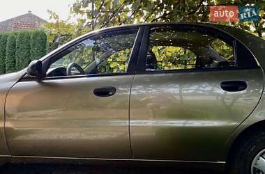 Седан Daewoo Lanos 2004 в 