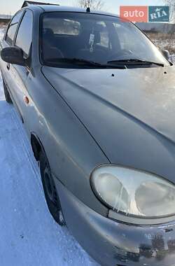 Седан Daewoo Lanos 2008 в Бучі