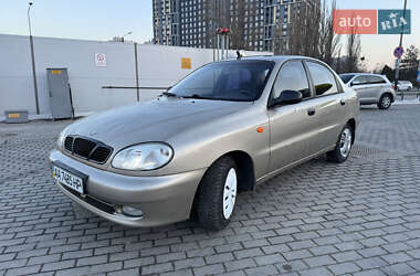 Седан Daewoo Lanos 2008 в Києві