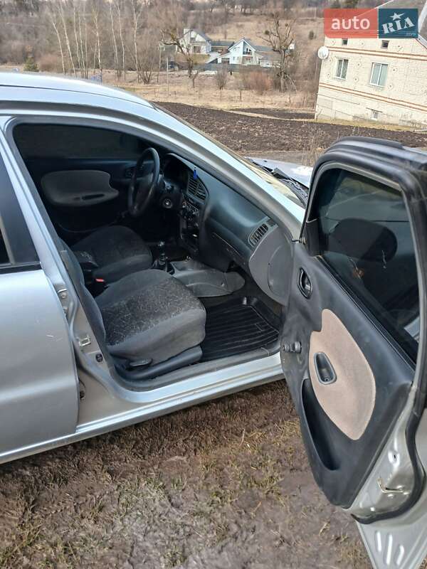 Седан Daewoo Lanos 2008 в Львове