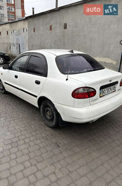 Седан Daewoo Lanos 2002 в Тернополе