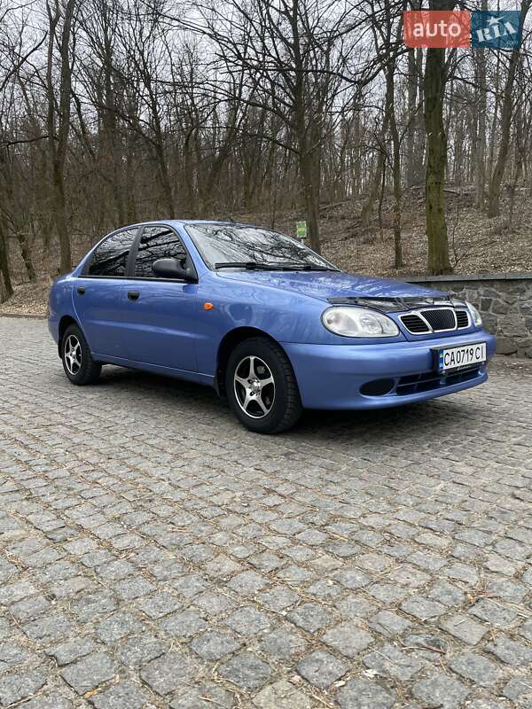 Седан Daewoo Lanos 2007 в Каневе
