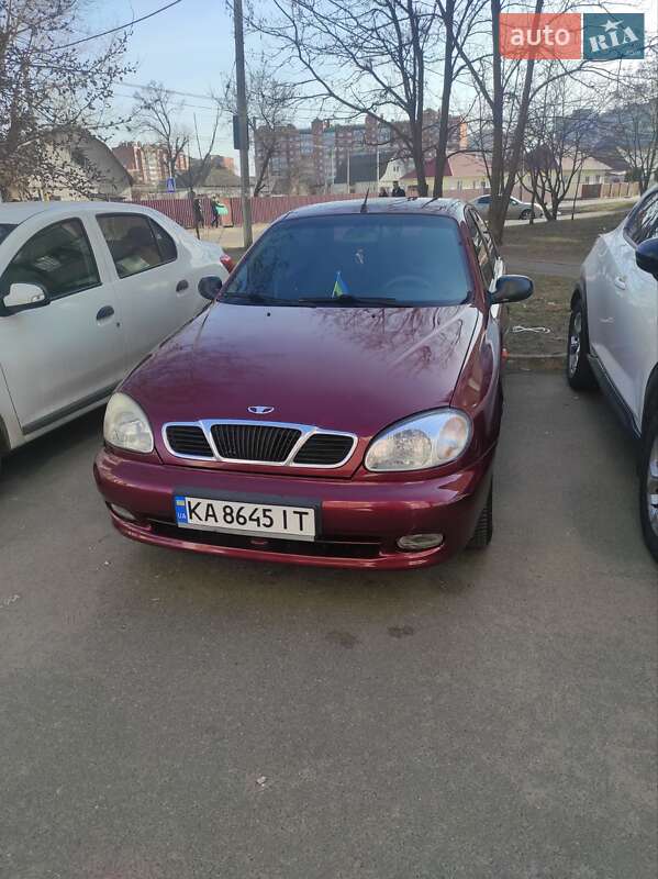 Седан Daewoo Lanos 2004 в Борисполі