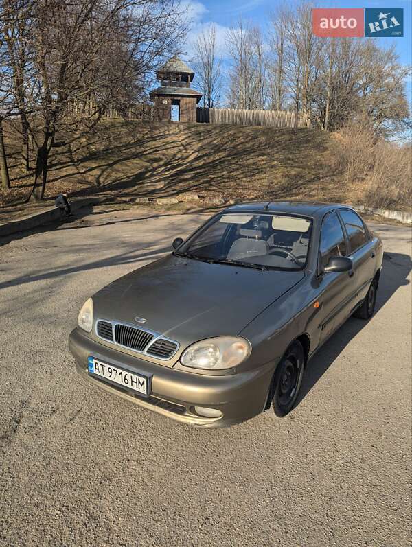 Седан Daewoo Lanos 2004 в 