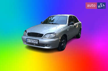 Седан Daewoo Lanos 2005 в Киеве